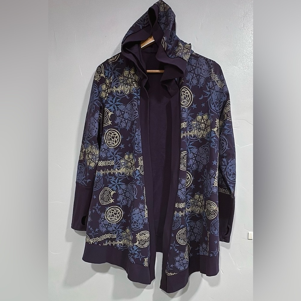 Her Universe Harry Potter Invisibility Cloak
Hooded Cardigan Sz M - Picture 3 of 11